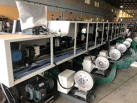 點擊查看詳細信息<br>標題：柔版印刷機 閱讀次數：2641